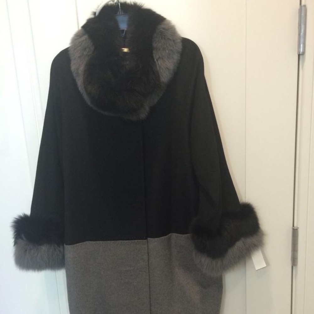 Belle Fare Black/Grey Cashmere With Fox Trim Coat